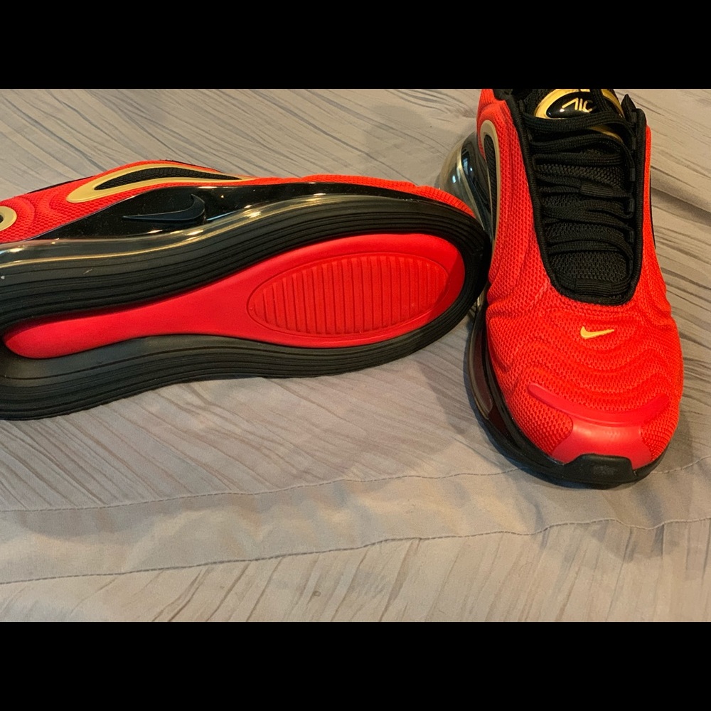 Nike 720 air max